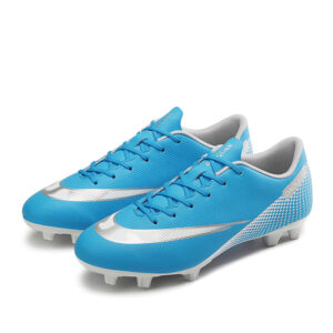 Fantastic Low Top Breathable Children's Football Shoes